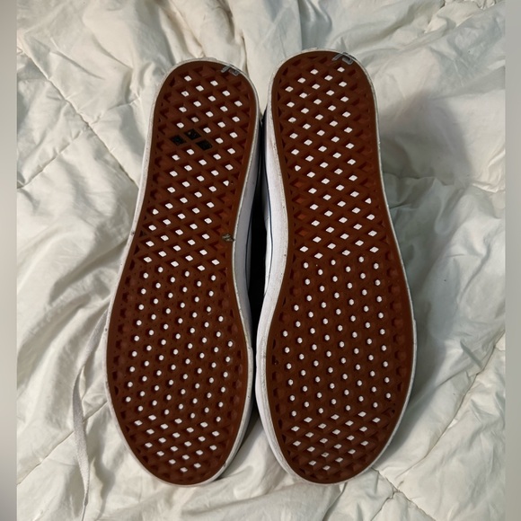 Mens comfycush sk8 hi tops - Picture 2 of 4